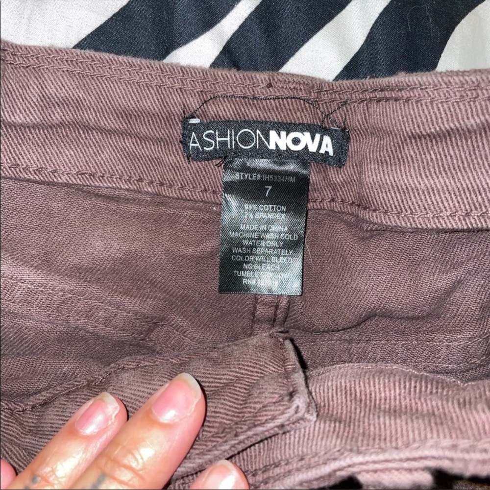 Bundle of 2! Fashionnova Jean shorts - Picture 5 of 8